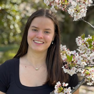 Photo of Lucy B.
