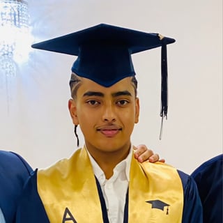 Photo of Issa I.