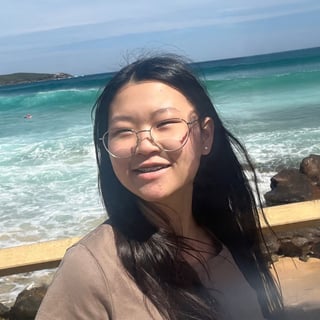 Photo of Chloe W.