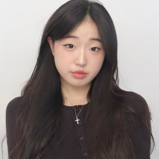 Photo of Jennifer L.