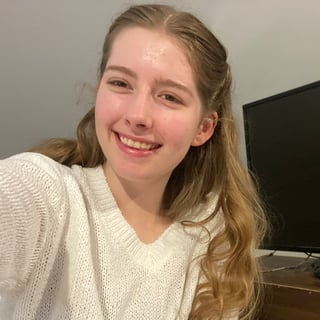 Photo of Lily W.