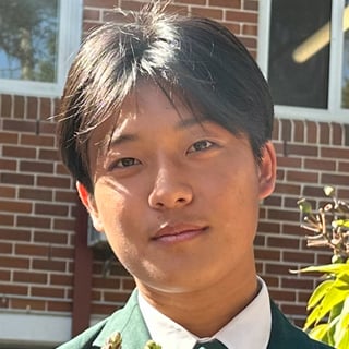 Photo of Jonathan W.