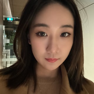 Photo of Zhongyuan H.