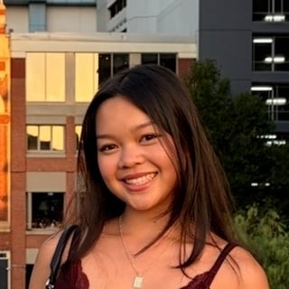 Photo of Victoria Y.