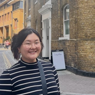 Photo of Eve L.