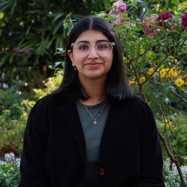 Yashvi M.