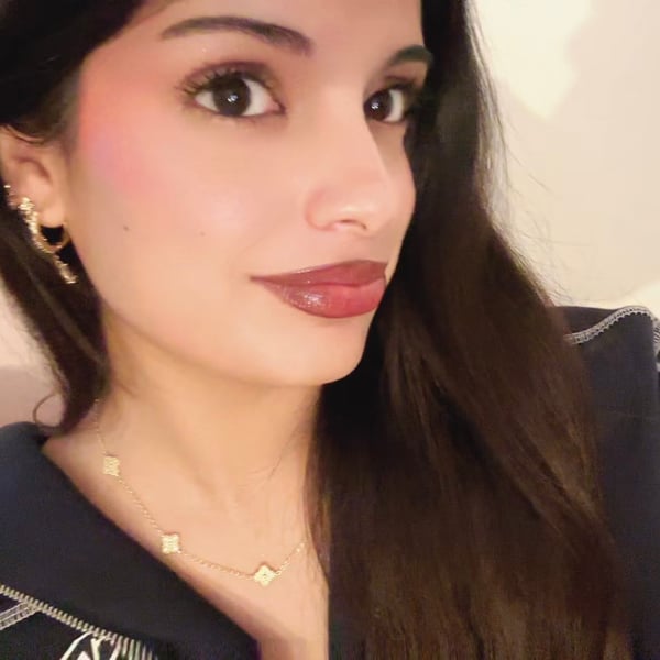 Hirah M.