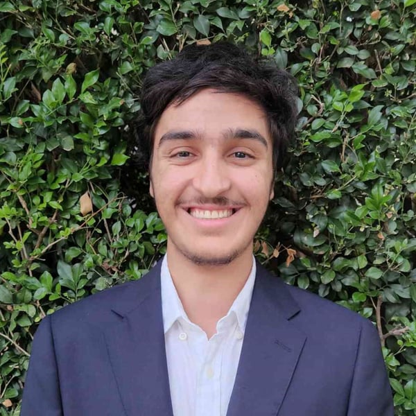 Shayan E.