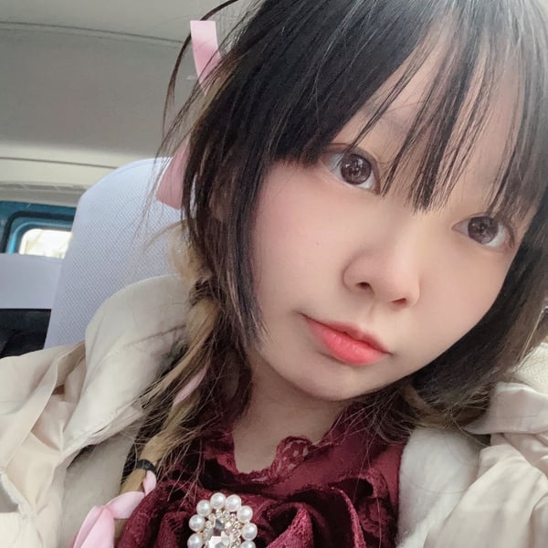 Kana J.
